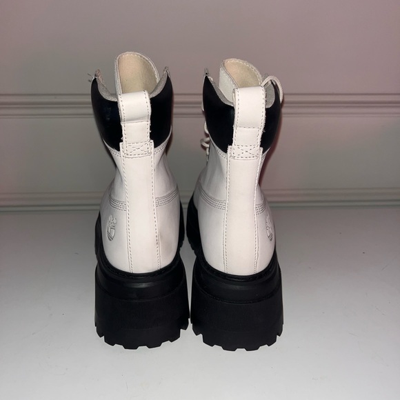 Timberland Sky 6 Inch Lace Up Platform Boot - Picture 10 of 10